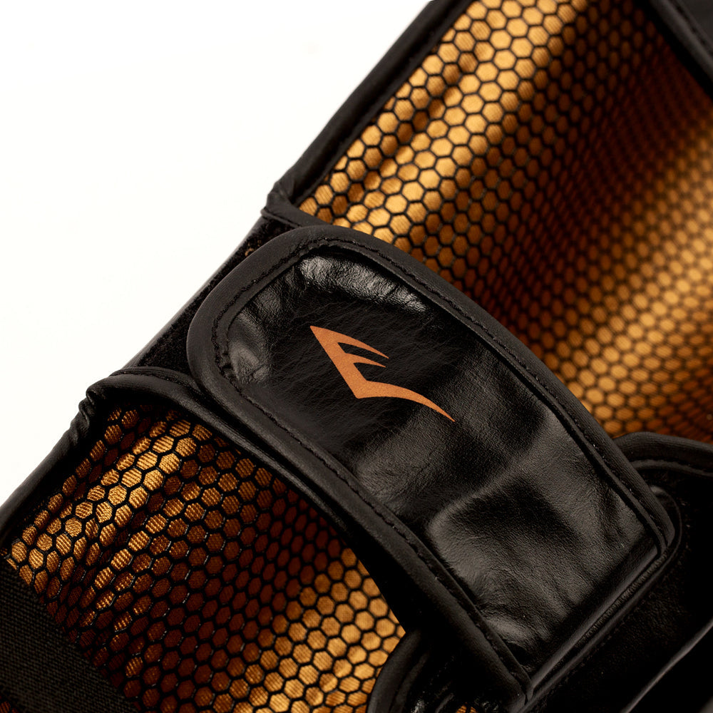 DWEQ141393_Titan_Pro_Striking_Shin_Guards_6_1