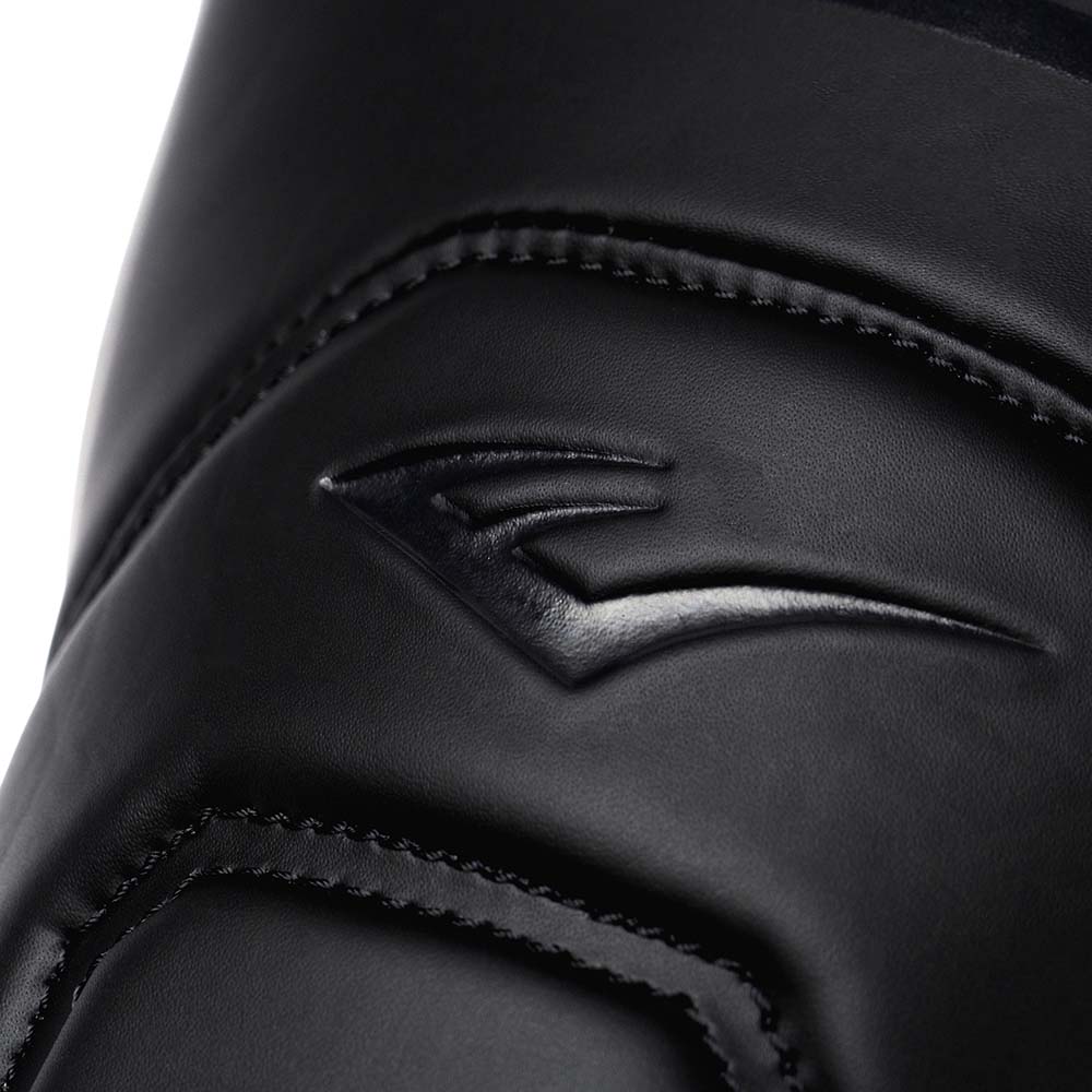 DWEQ141429_Elite2Pro_Laces_Black_Detail_5_1